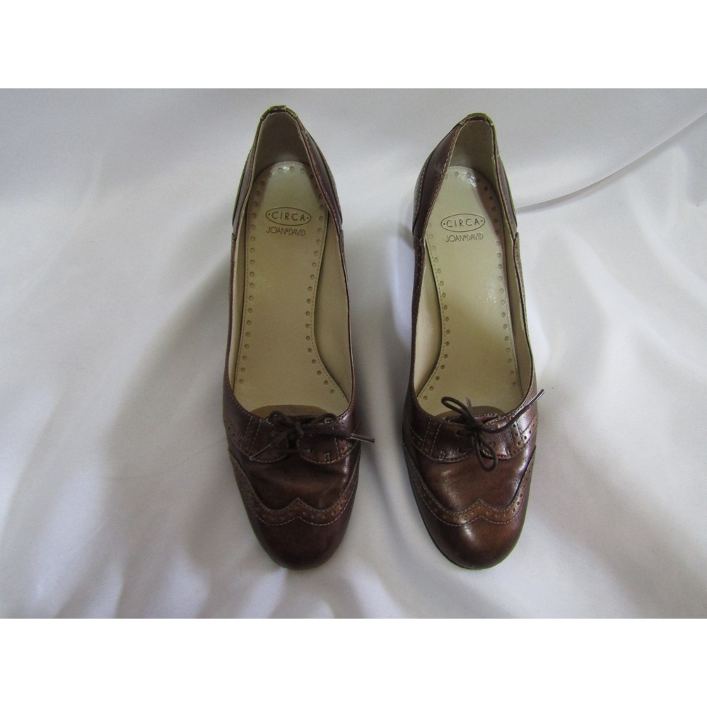 Circa Joan & David Pumps Womens 8M Brown Good Leather Wingtip Kitten Heels
